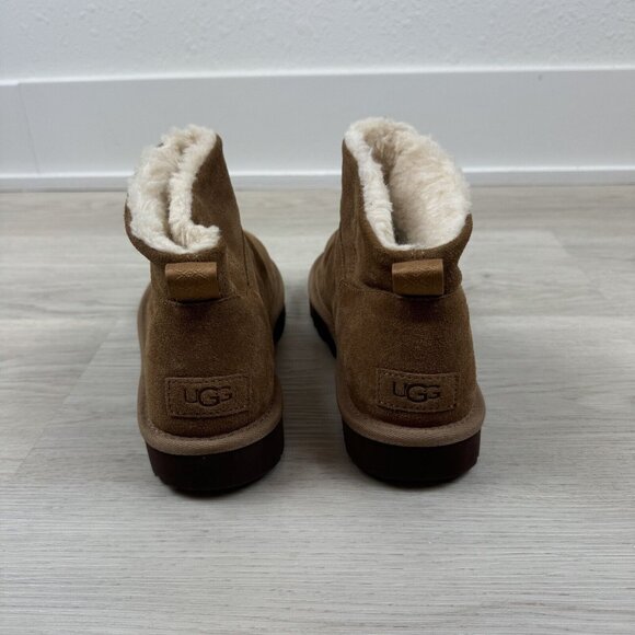Ugg Classic Mini Toggler Ankle Boots Womens 7 Chestnut 1143937 NEW - Picture 4 of 7